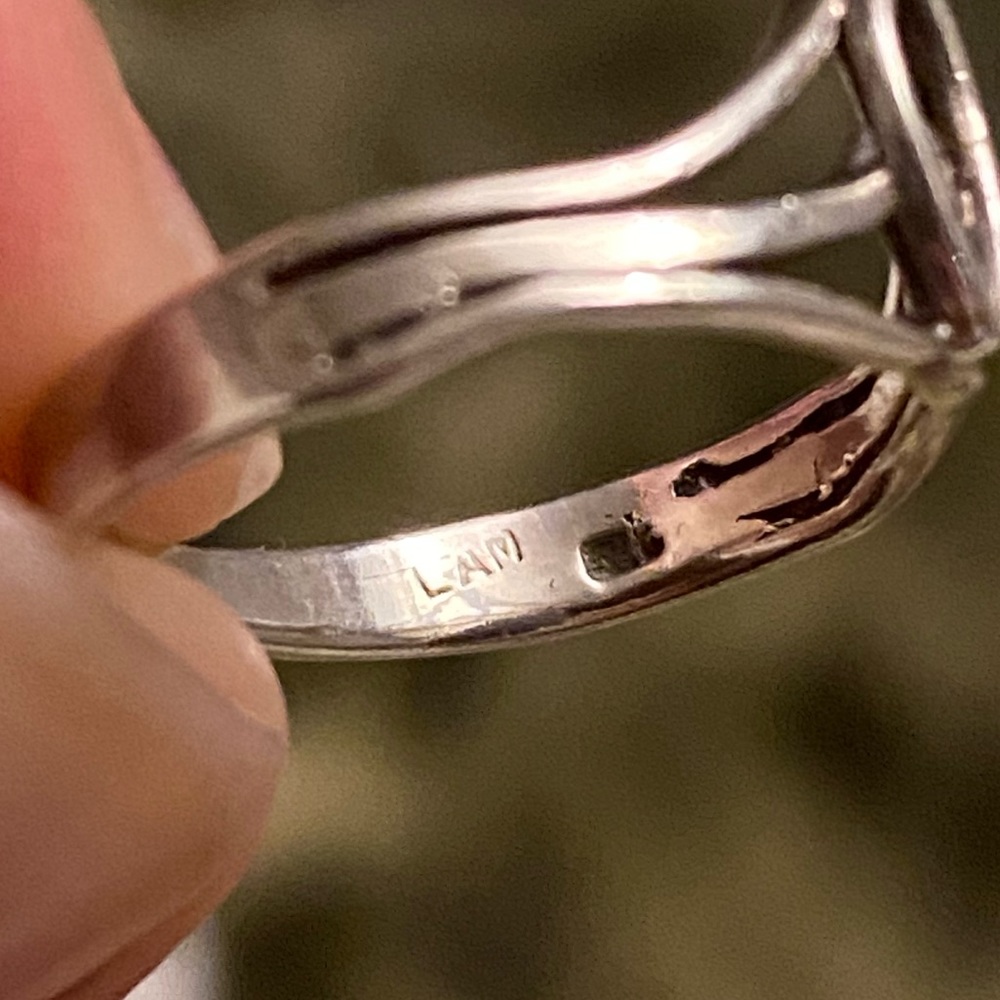 Silver ring - Picture 14 of 14